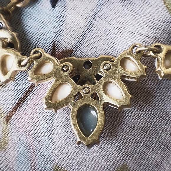 J. Crew Statement Gold Tone Iridescent Gold Stones Gray and White Necklace - Picture 10 of 10